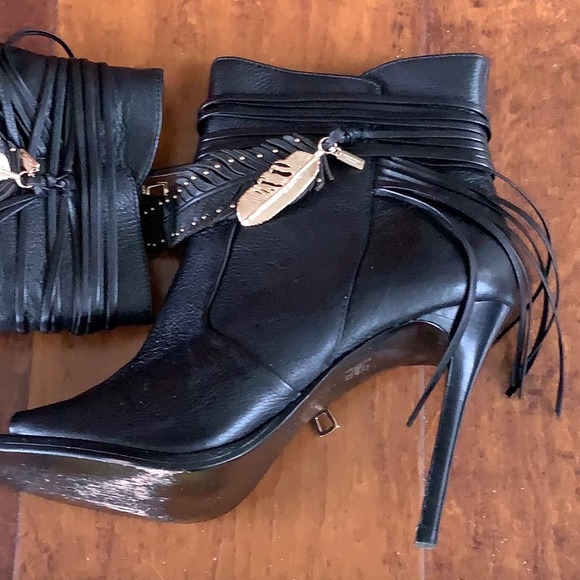 Coach Laurel Mill Leather Bootie - Picture 7 of 10